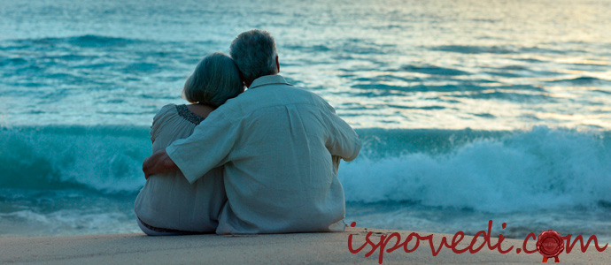 пара у моря