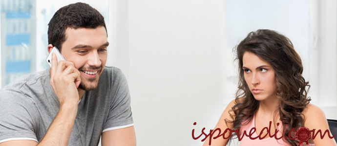 жена недовольная поведением мужа