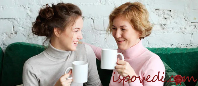 невеста общается со свекровью