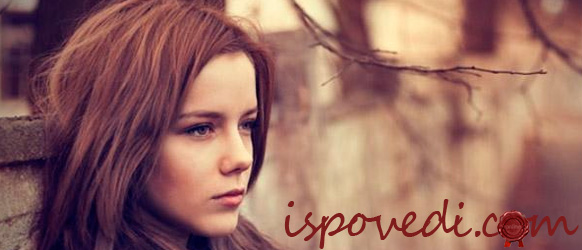 печальная девушка