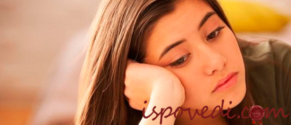 печаьная девушка