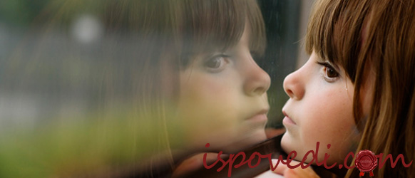 печальный ребенок